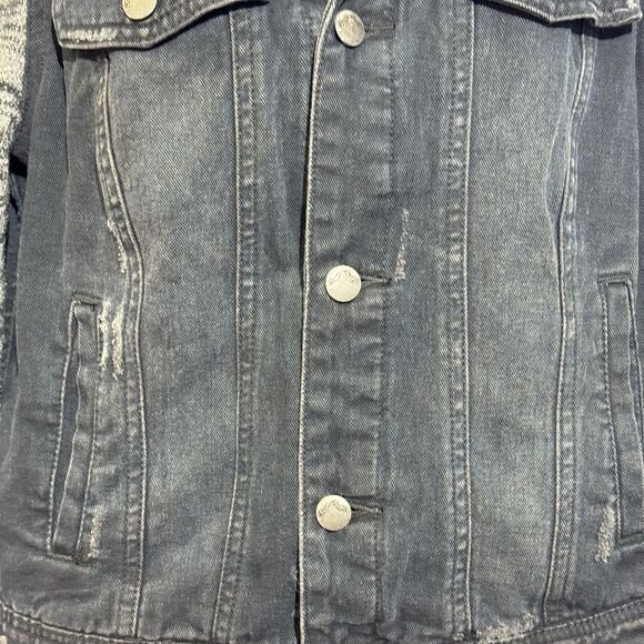 Free People Black‎ Distressed Denim Jacket with Knit Sleeves size M - Picture 3 of 10
